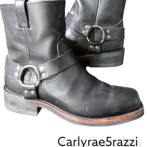 Harley boots black 10.5 size mens riding boots.